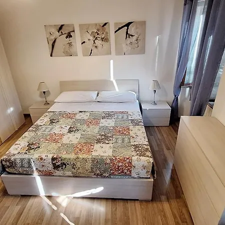 Daire Giuriziosa Intra